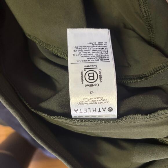 Athleta Endless Pleated skort 2023 Aspen Olive green size 12 - Picture 4 of 4